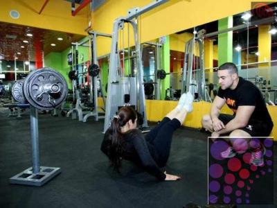 PERSONAL TRAINER AVAILABLE IN DUBAI (BODY BUILDING – FITNESS-WEIGHT LOSS)