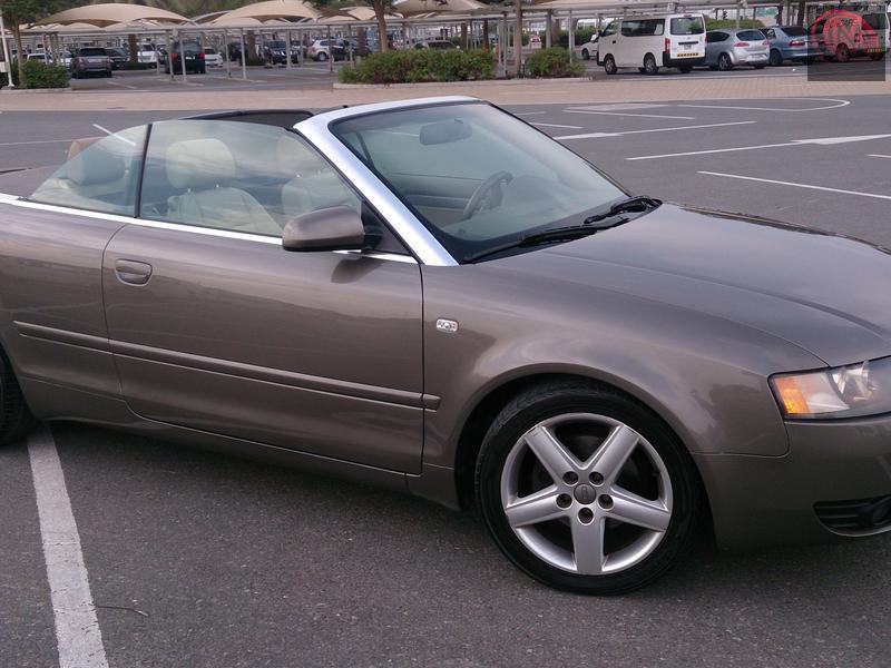 FOR SALE AUDI A4 1.8T (TURBO ENGINE) 2004 CONVERTIBLE IN VERY VERY GOOD CONDITION (LIKE NEW)