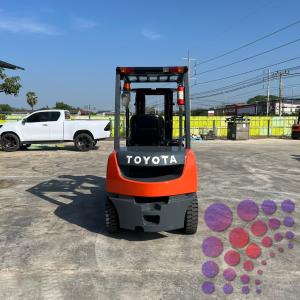 فوركلفت للإيجار في الدمام - عزم الرافعات