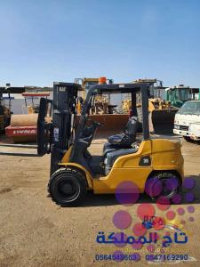 فوركلفت للإيجار في الدمام